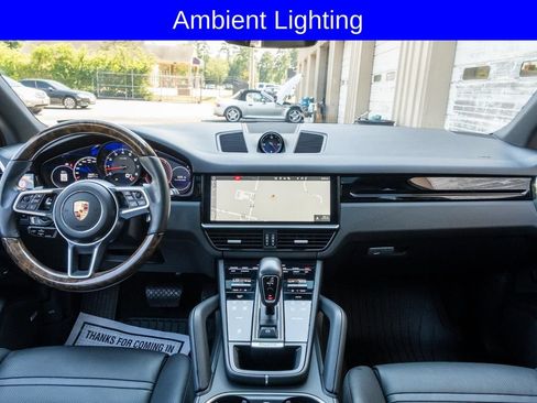 Used 2019 Porsche Cayenne AWD/4WD image 16