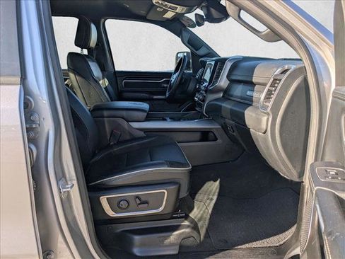 Used 2024 RAM 1500 Laramie image 22