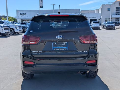 Used 2020 Kia Sorento S AWD/4WD image 4