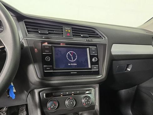 Used 2021 Volkswagen Tiguan S FWD image 18