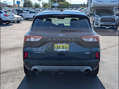 Used 2020 Ford Escape Titanium w/ Titanium Premium Package 2.0 AWD/4WD image 6