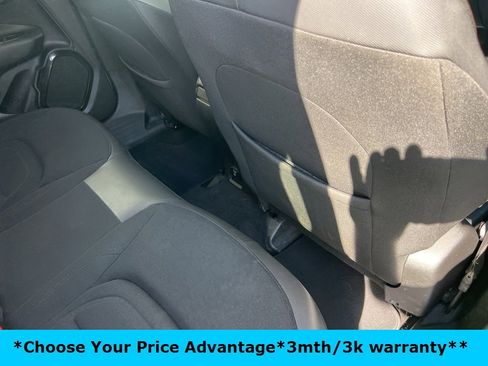 Certified 2017 Jeep Renegade Altitude image 18