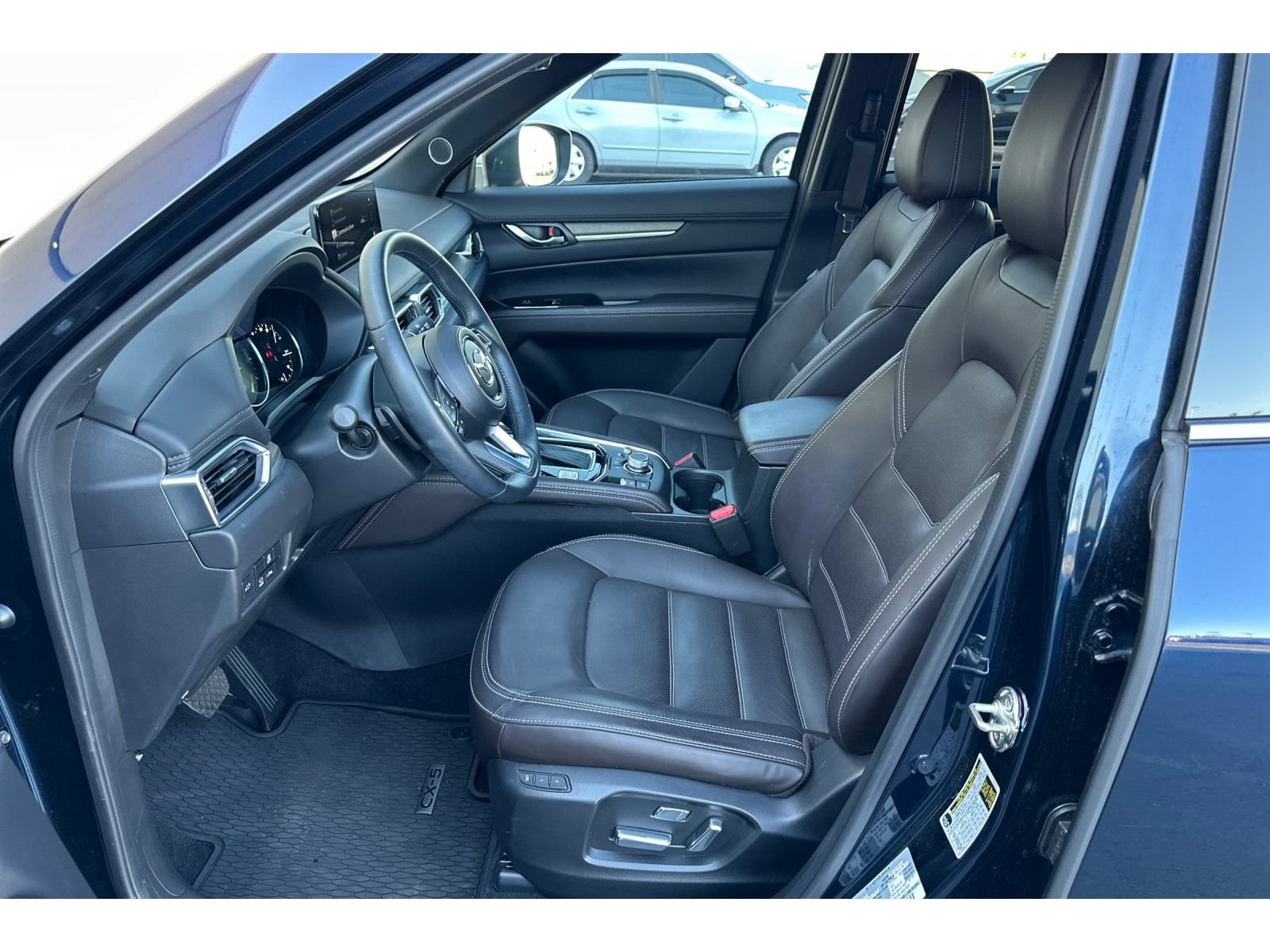 Certified 2025 MAZDA CX-5 Signature AWD/4WD image 11