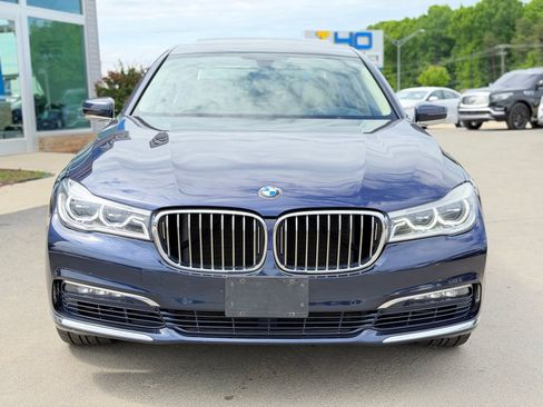 Used 2016 BMW 750i xDrive AWD/4WD image 4
