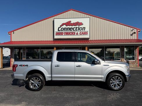 Used 2016 Ford F150 Lariat w/ Equipment Group 502A Luxury AWD/4WD image 3