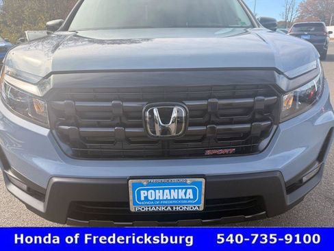 Certified 2025 Honda Ridgeline Sport image 10