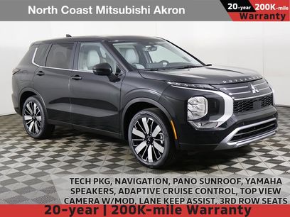 New 2025 Mitsubishi Outlander SE