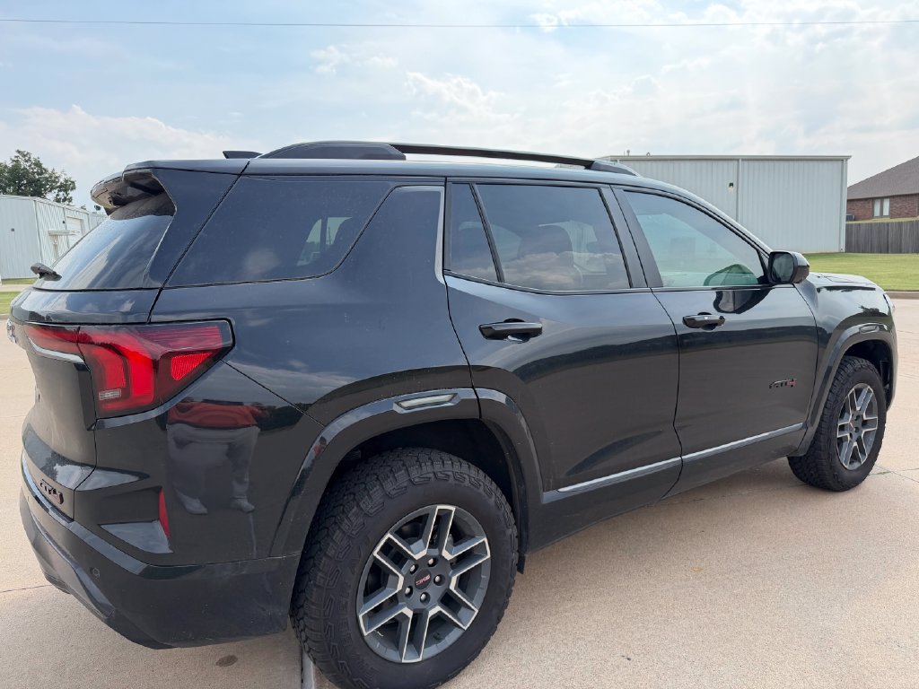 Used 2026 GMC Terrain AT4 w/ Convenience Package III AWD/4WD image 13
