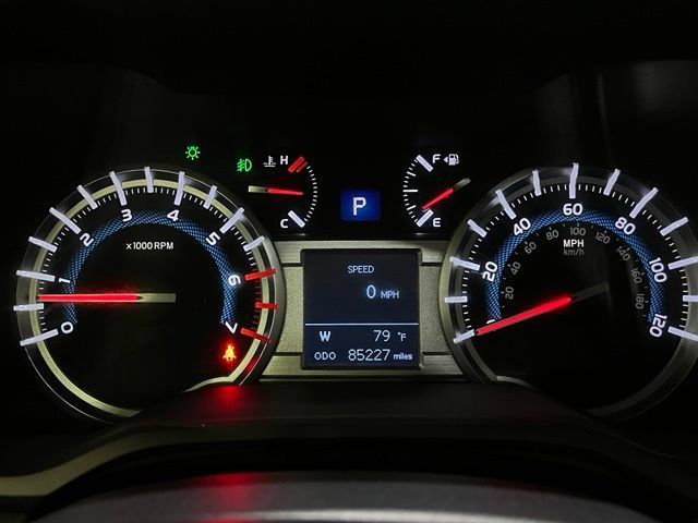 Used 2017 Toyota 4Runner TRD Off-Road Premium AWD/4WD image 15