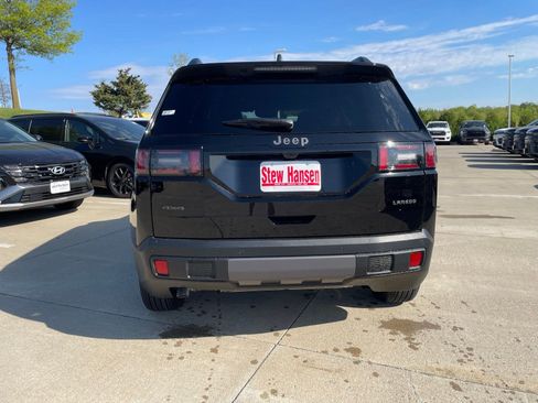 New 2026 Jeep Cherokee Laredo AWD/4WD image 5