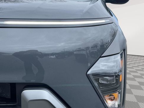 Used 2026 Hyundai Kona SEL Premium AWD/4WD image 10