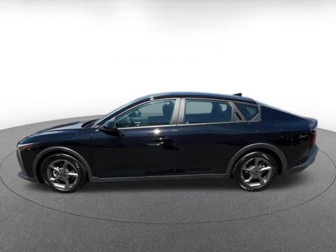 Used 2025 Kia K4 FWD image 7
