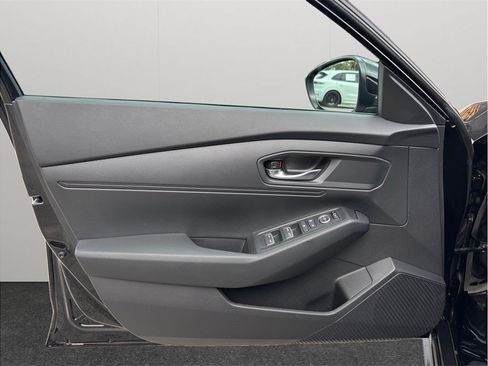 Used 2025 Honda Accord LX image 17