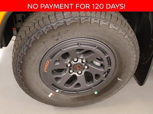 New 2025 Nissan Frontier PRO-4X image 7