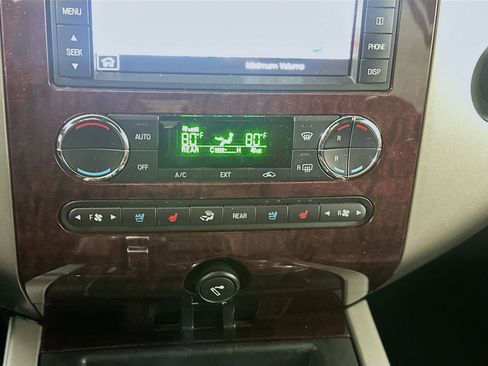 Used 2013 Ford Expedition King Ranch image 24