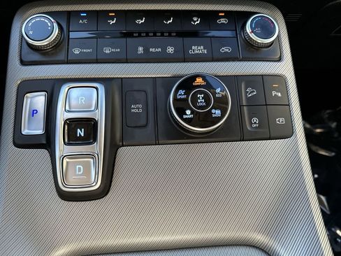 Used 2023 Hyundai Palisade SE w/ Cargo Package image 23