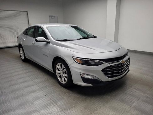 Used 2020 Chevrolet Malibu LT FWD image 13