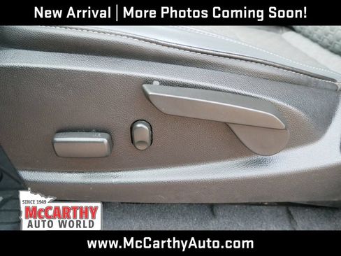 Used 2021 Chevrolet Colorado Z71 w/ Safety Package AWD/4WD image 15