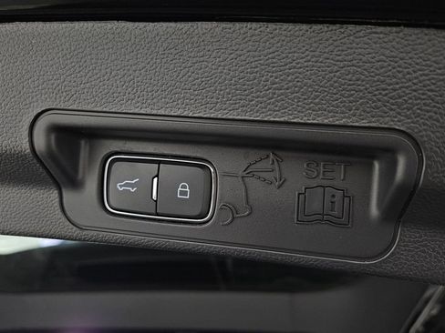 Used 2023 Ford Explorer XLT w/ Equipment Group 202A image 36