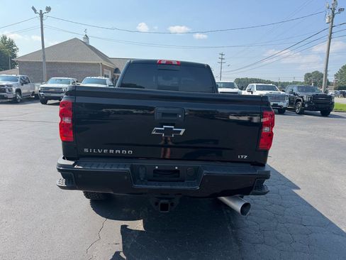 Used 2019 Chevrolet Silverado 2500 LTZ w/ Duramax Plus Package AWD/4WD image 6