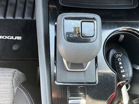 Certified 2021 Nissan Rogue SV AWD/4WD image 20