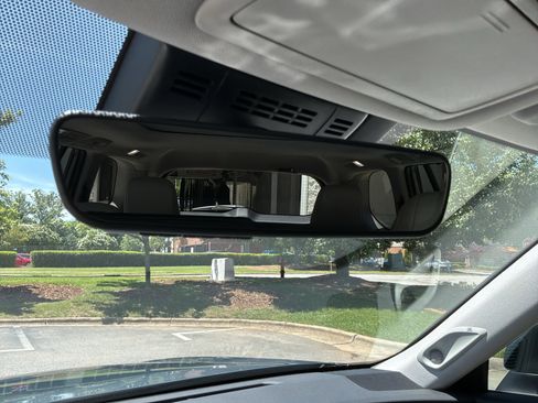 Used 2025 Toyota Grand Highlander FWD image 18