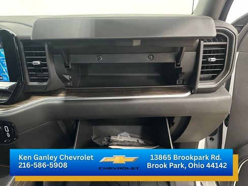 Certified 2026 Chevrolet Silverado 1500 RST w/ Dark Appearance Package AWD/4WD image 25