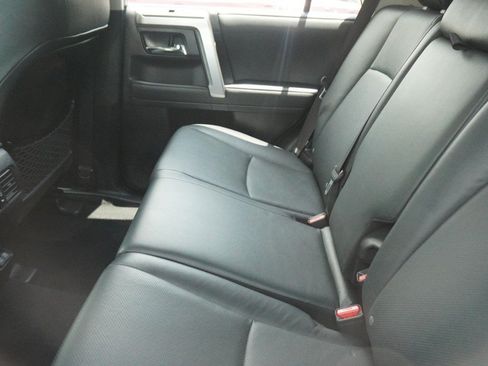 Used 2021 Toyota 4Runner Limited RWD image 11