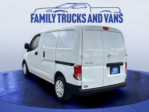 Used 2021 Nissan NV200 S FWD image 3