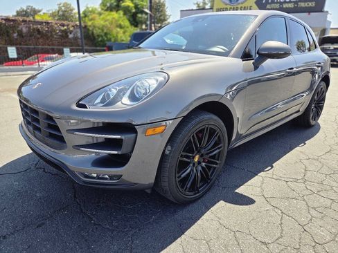 Used 2016 Porsche Macan Turbo AWD/4WD image 2