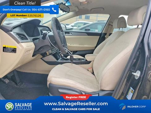 Used 2016 Hyundai Sonata SE w/ Cargo Package FWD image 9