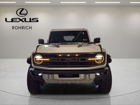 Used 2025 Ford Bronco Raptor AWD/4WD image 2