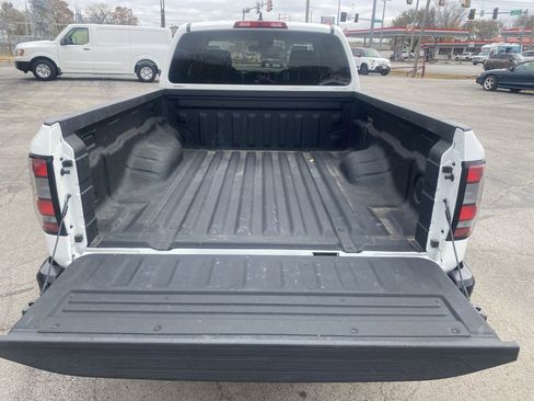Used 2022 Nissan Frontier S w/ Technology Package image 5