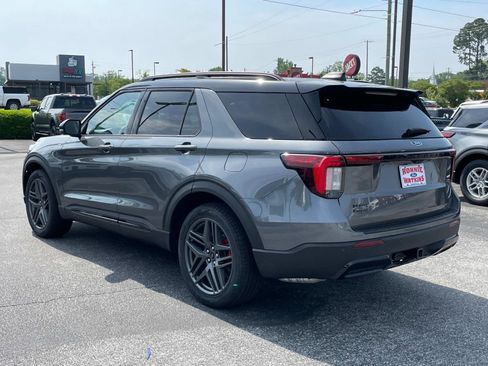 New 2025 Ford Explorer ST-Line w/ Premium Package image 5