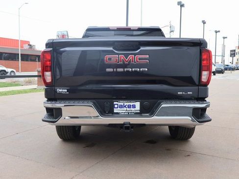 New 2025 GMC Sierra 1500 SLE w/ Preferred Package AWD/4WD image 3
