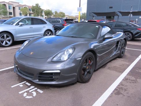 Used 2015 Porsche Boxster image 2