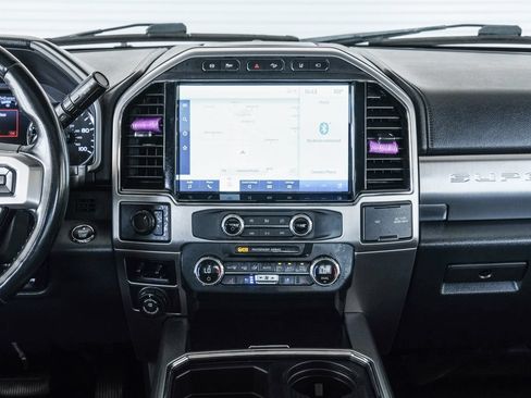 Used 2022 Ford F450 Platinum w/ FX4 Off-Road Package AWD/4WD image 44