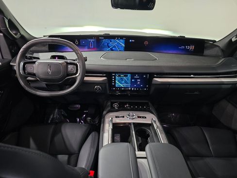 New 2025 Lincoln Navigator L Reserve w/ Jet Appearance Package image 28