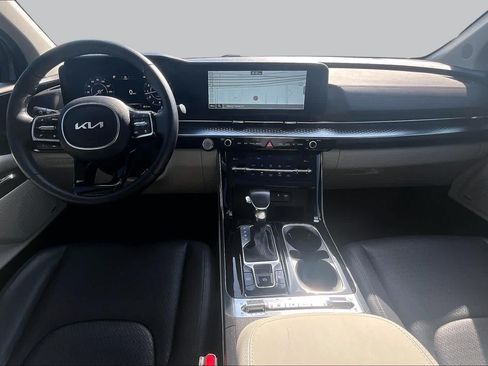 Used 2024 Kia Carnival SX Prestige FWD image 14