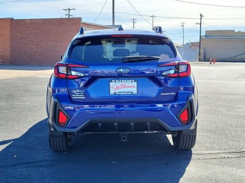 Used 2024 Subaru Crosstrek 2.5i Limited AWD/4WD image 4