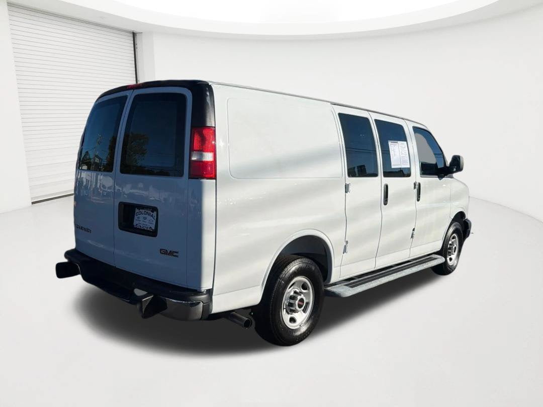 Used 2025 GMC Savana 2500 w/ Driver Convenience Package RWD image 5
