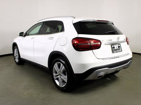 Used 2020 Mercedes-Benz GLA 250 4MATIC image 3