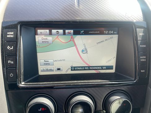 Used 2015 Jaguar F-TYPE R image 26