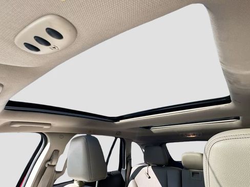 Used 2011 Ford Edge Limited w/ 301A Rapid Spec Order Code FWD image 15