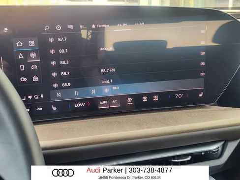 Used 2025 Audi Q5 Premium w/ Premium Plus AWD/4WD image 8