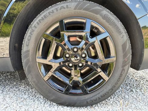 Used 2025 Kia Carnival SX Prestige FWD image 34