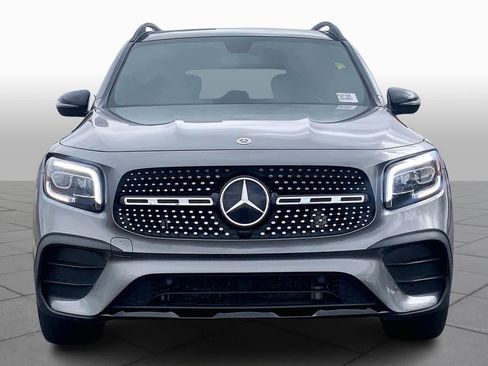 Used 2023 Mercedes-Benz GLB 250 4MATIC image 4