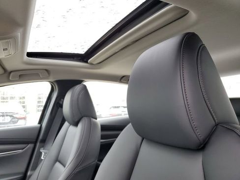 New 2026 MAZDA MAZDA3 2.5 S Preferred image 6