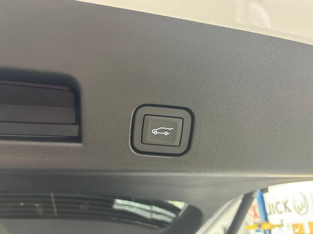 New 2027 GMC Acadia Elevation w/ Black Edition AWD/4WD image 16