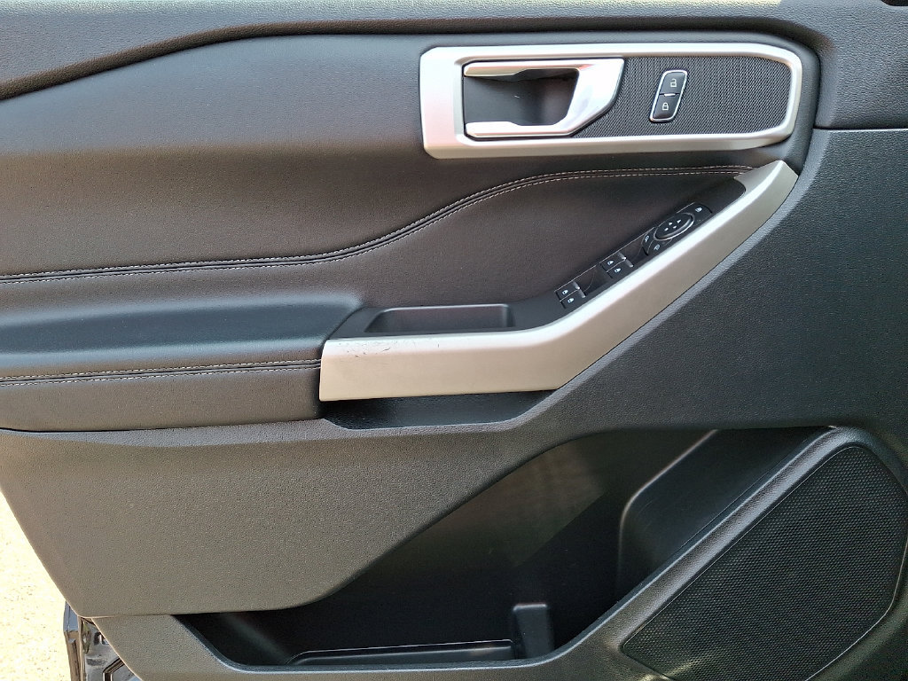 Certified 2023 Ford Explorer XLT AWD/4WD image 16